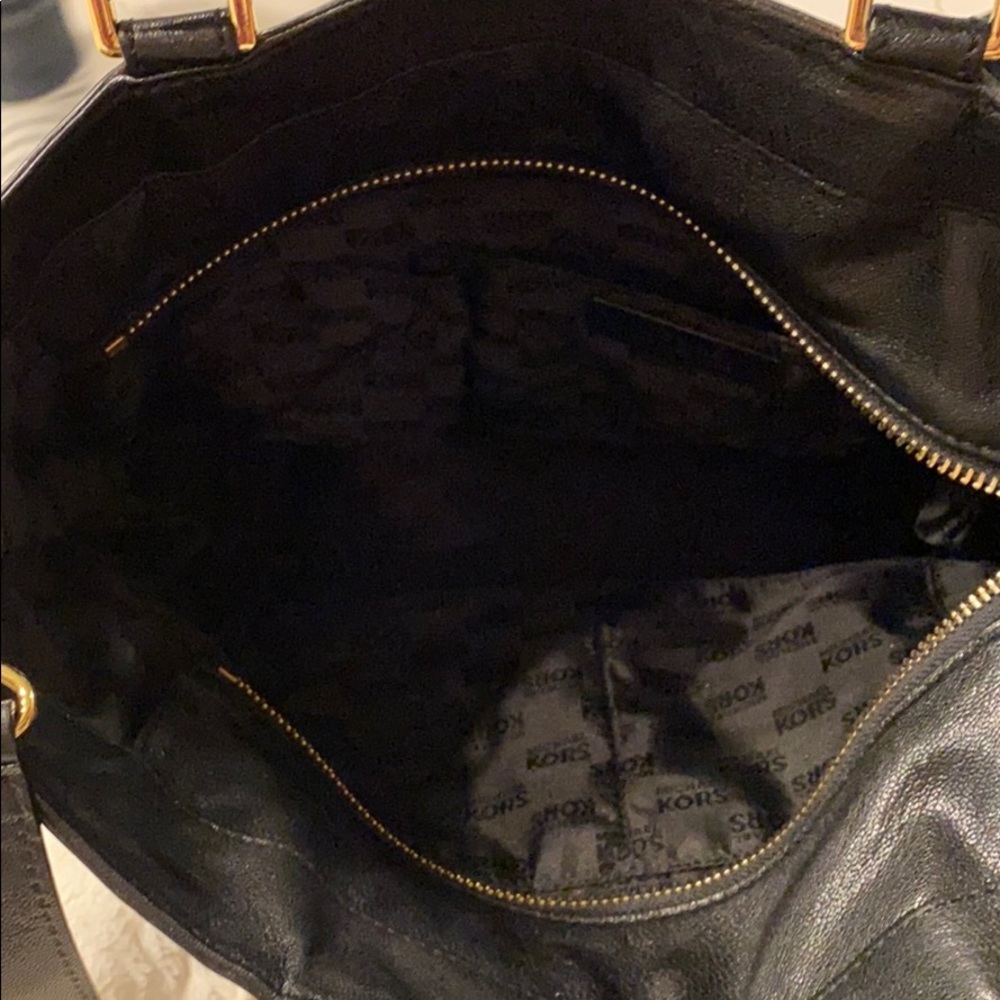 Michael Kors Kingsbeary Leather Tote - Picture 5 of 6